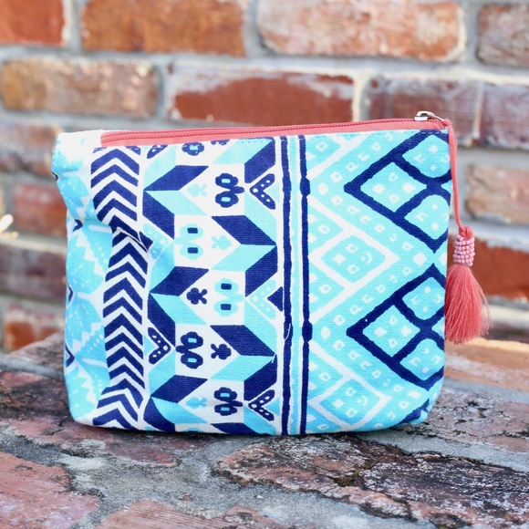 Bags Cosmetic Bag Poshmark